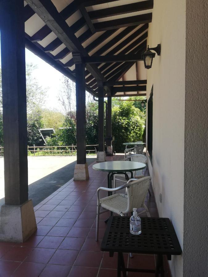 Posada Torre Del Milano Comillas Εξωτερικό φωτογραφία
